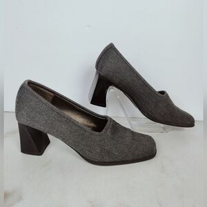 Villager Liz Claiborne Corby Gray Fabric Block Heel Square Toe Pumps Heels, 5.5